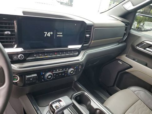 Used 2024 Chevrolet Silverado 1500 ZR2 w/ Technology Package AWD/4WD image 27