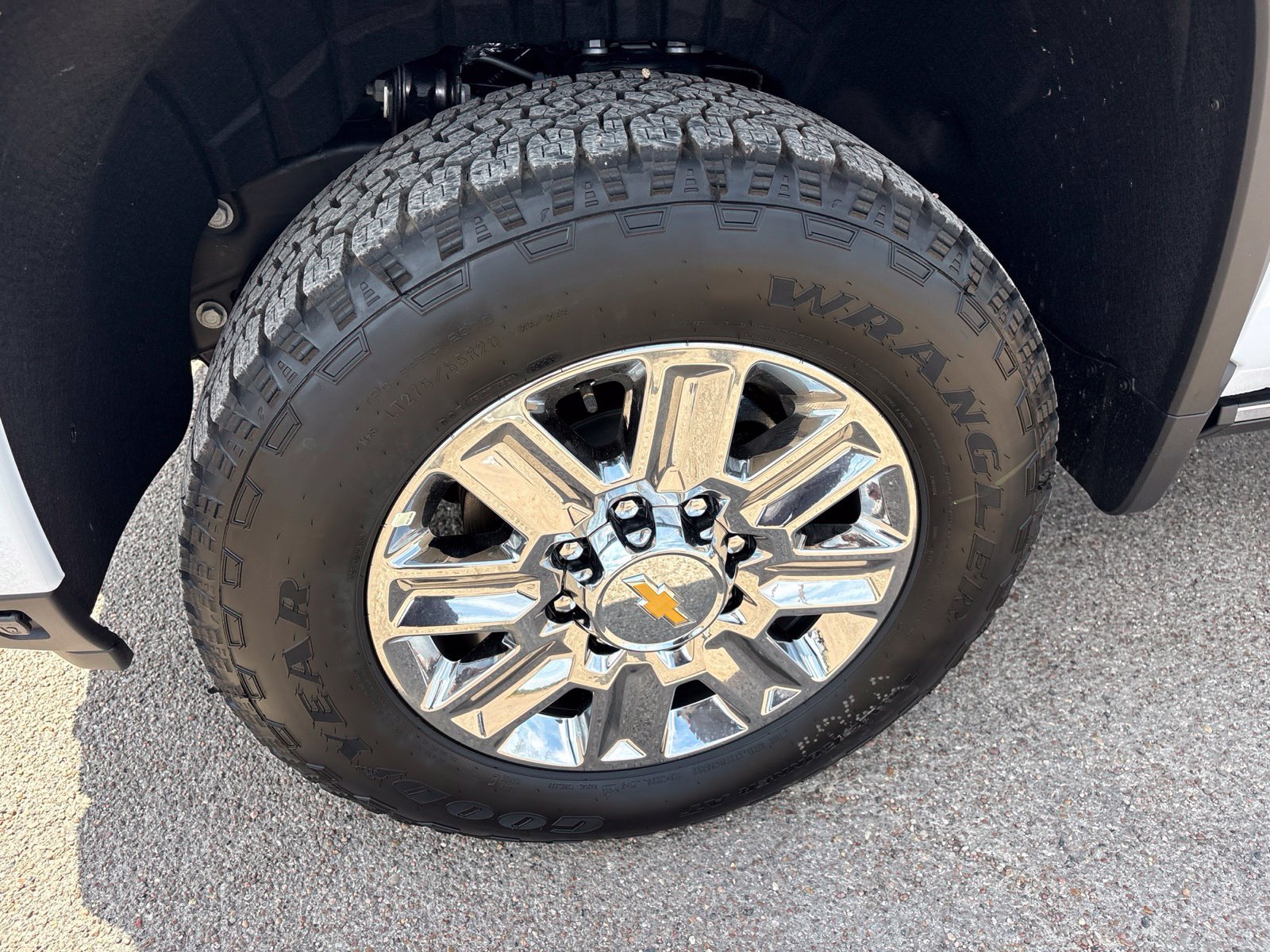 New 2026 Chevrolet Silverado 2500 High Country w/ High Country Premium Package AWD/4WD image 40