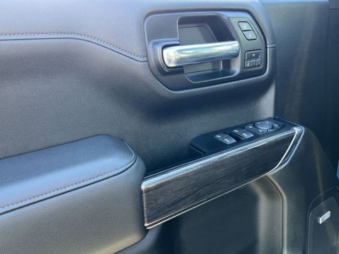 Used 2019 Chevrolet Silverado 1500 LTZ w/ LTZ Plus Package image 15