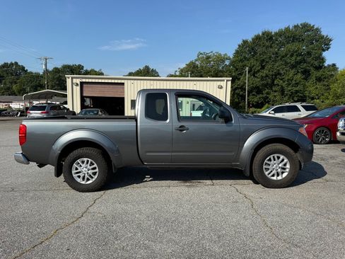 Used 2016 Nissan Frontier SV AWD/4WD image 8
