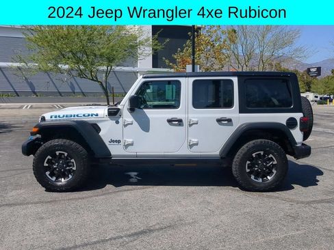 Used 2024 Jeep Wrangler Unlimited Rubicon 4xe AWD/4WD image 3