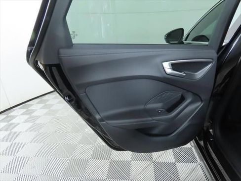 Used 2025 Audi A5 2.0T Premium image 27