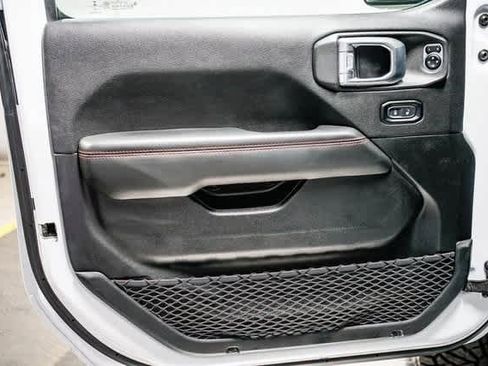 Used 2020 Jeep Gladiator Rubicon image 19