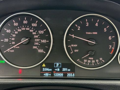 Used 2014 BMW 328i xDrive Sedan AWD/4WD image 12
