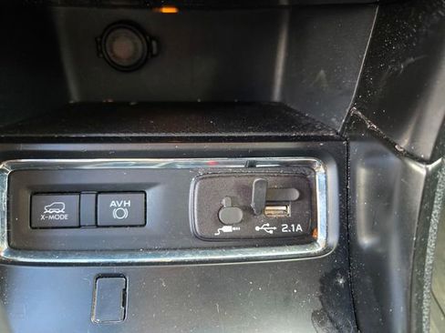 Used 2022 Subaru Ascent Onyx Edition image 16