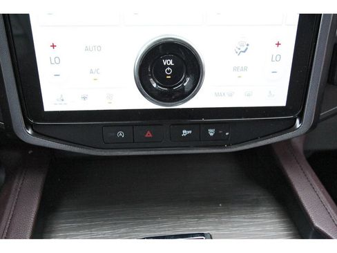 Certified 2022 Ford Expedition Max Limited RWD image 27