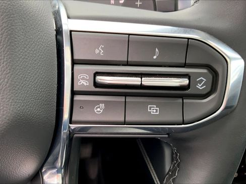 Used 2026 GMC Terrain Denali AWD/4WD image 25