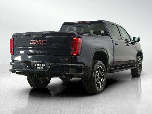 Used 2025 GMC Sierra 1500 AT4 w/ AT4 Premium Package image 5