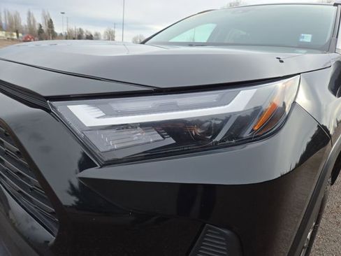 Used 2023 Toyota RAV4 XLE image 6