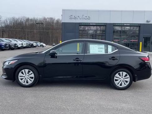 Used 2023 Nissan Sentra S FWD image 5