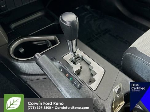 Used 2018 Toyota RAV4 XLE image 19