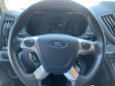 Used 2018 Ford Transit 250 148 Medium Roof RWD image 34