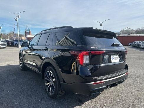 New 2026 Ford Explorer ST-Line image 5