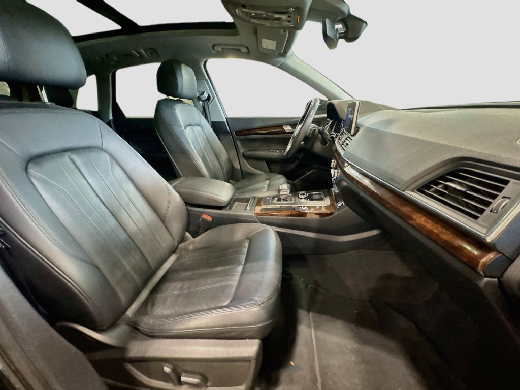 Used 2018 Audi Q5 2.0T Premium Plus w/ Premium Plus Package AWD/4WD image 31