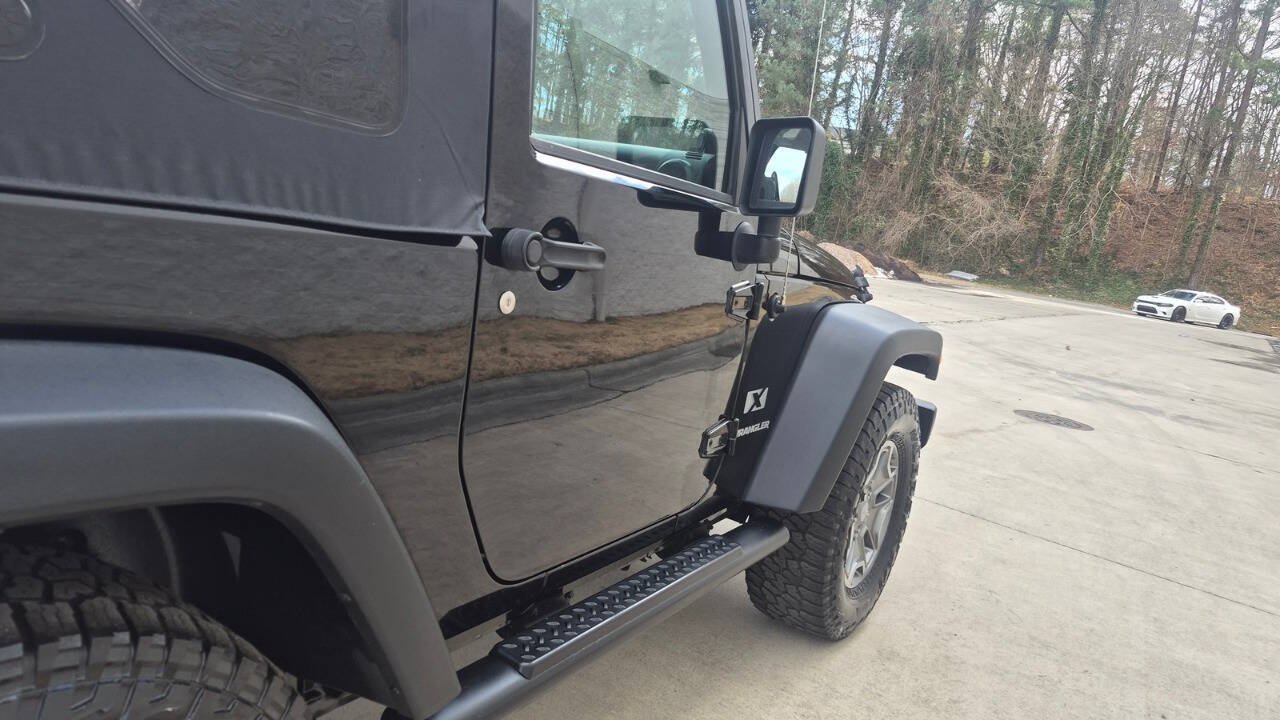 Used 2009 Jeep Wrangler X w/ Black Appearance Group AWD/4WD image 25