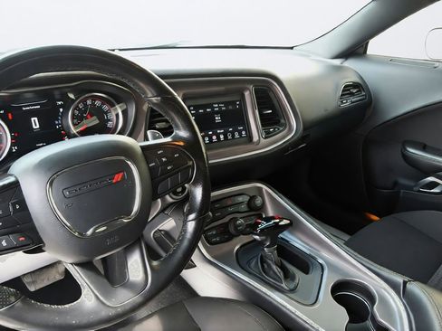 Used 2022 Dodge Challenger GT RWD image 28