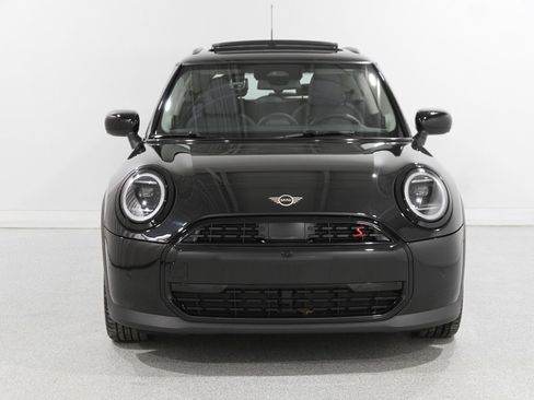 Certified 2025 MINI Cooper S image 2