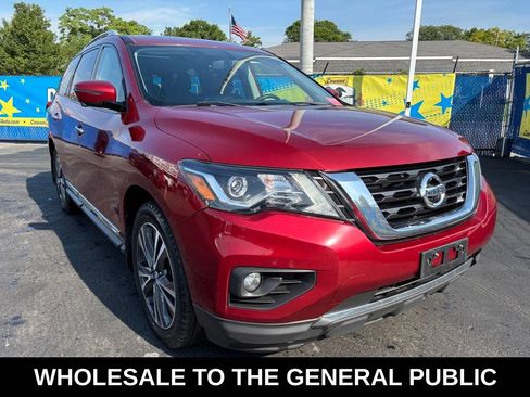 Used 2019 Nissan Pathfinder Platinum AWD/4WD image 1
