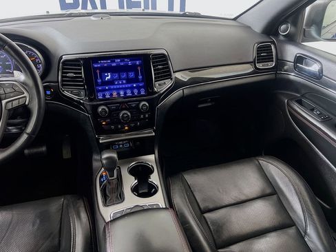 Used 2019 Jeep Grand Cherokee Trailhawk w/ Trailhawk Luxury Group AWD/4WD image 29