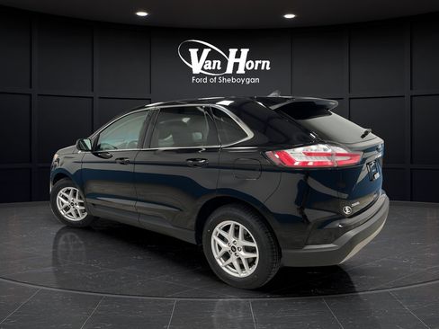 Used 2023 Ford Edge SEL w/ Convenience Package AWD/4WD image 5