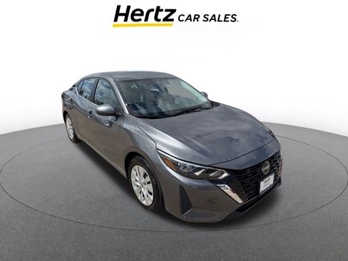 Used 2025 Nissan Sentra S image 1