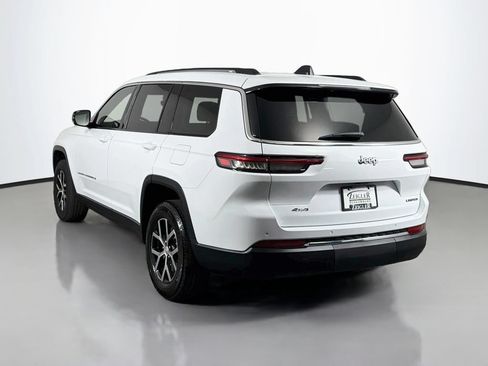 Used 2023 Jeep Grand Cherokee L Limited AWD/4WD image 5