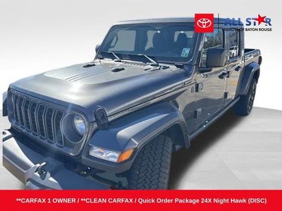 Used 2025 Jeep Gladiator Sport