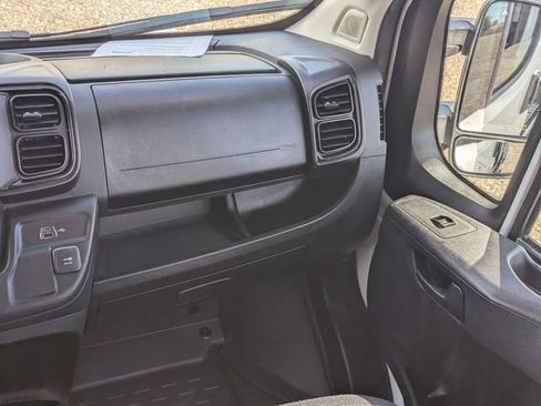 Used 2024 RAM ProMaster 2500 w/ Safety Group image 17