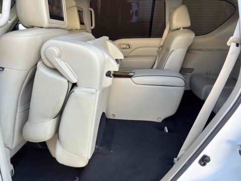 Used 2018 INFINITI QX80 4WD w/ Driver Assistance Package image 59