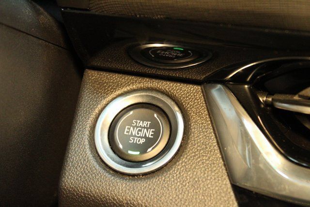 Certified 2025 Buick Envista Avenir FWD image 25