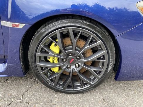 Used 2018 Subaru WRX STI Limited w/ Popular Package #1 image 9