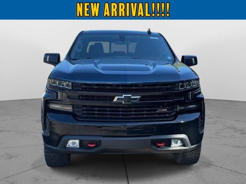 Used 2019 Chevrolet Silverado 1500 LT Trail Boss AWD/4WD image 2