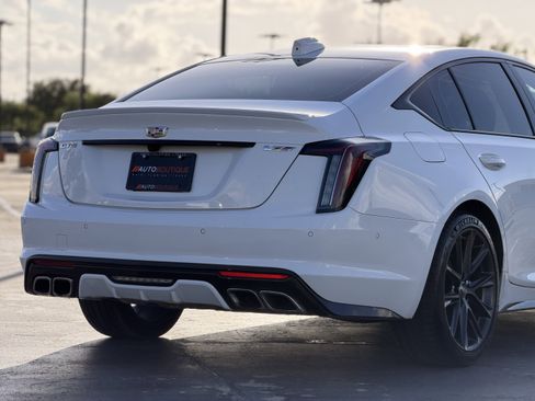 Used 2026 Cadillac CT5 V RWD image 12