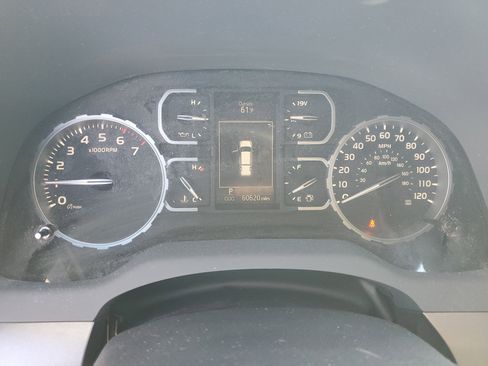 Used 2018 Toyota Tundra SR5 w/ SR5 Upgrade Package image 30