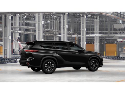 New 2026 Toyota Highlander XLE AWD/4WD image 11
