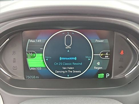 Used 2019 Chevrolet Bolt Premier w/ Infotainment Package FWD image 15