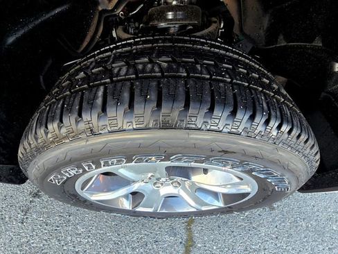 New 2026 RAM 1500 Express image 32