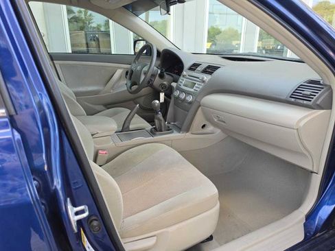 Used 2011 Toyota Camry FWD image 16