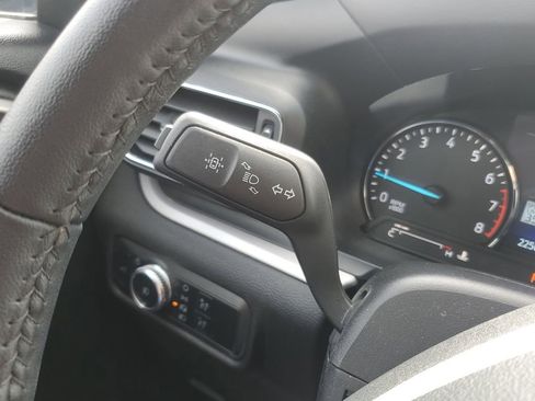 Used 2023 Ford Explorer XLT w/ Equipment Group 202A image 15