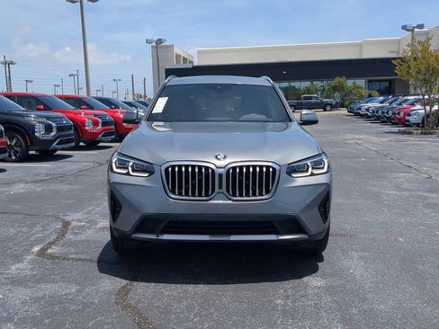 Used 2024 BMW X3 xDrive30i AWD/4WD image 3