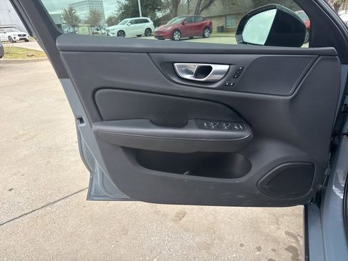 Used 2024 Volvo S60 B5 Plus image 17