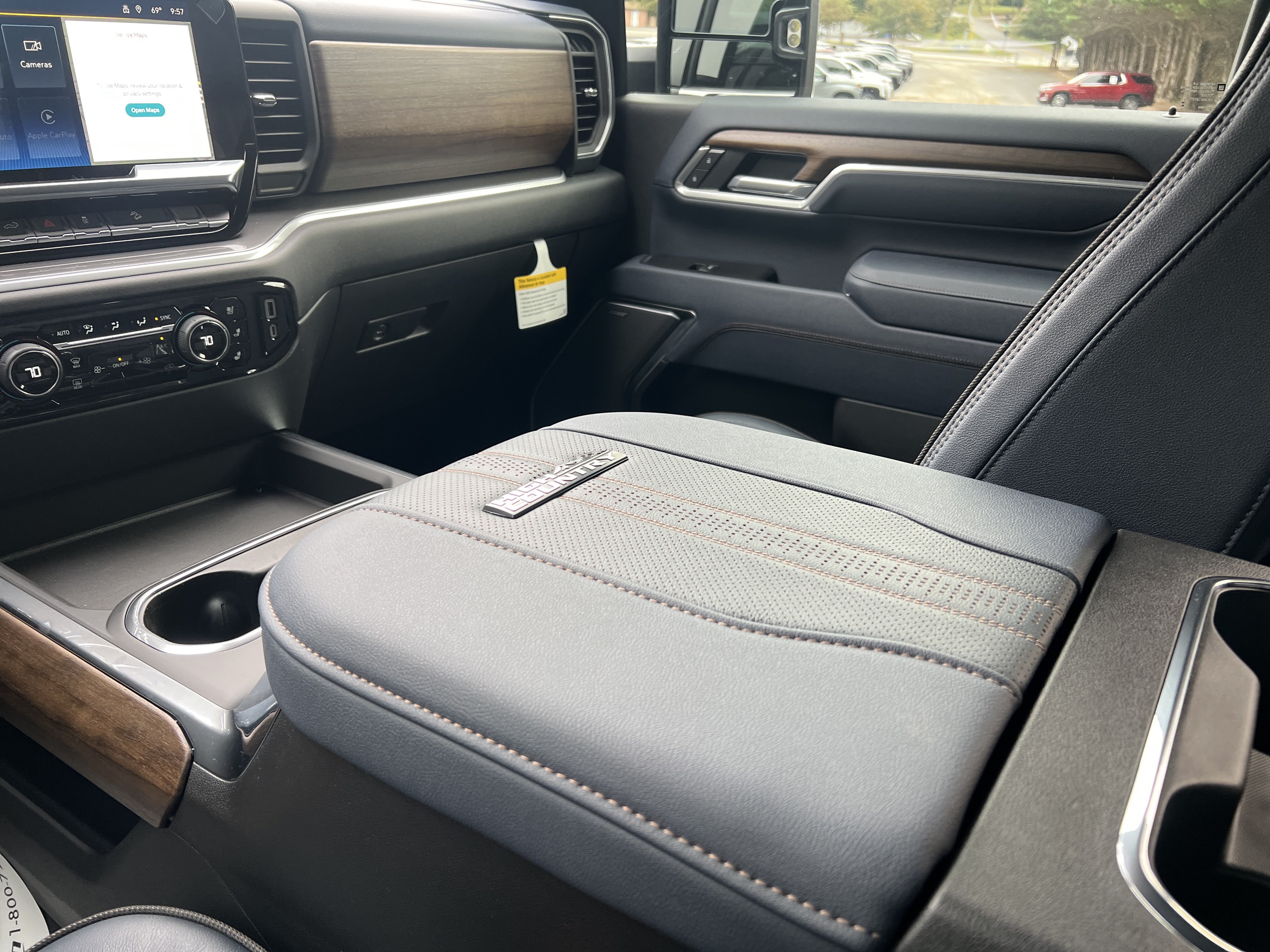 New 2026 Chevrolet Silverado 2500 High Country w/ High Country Premium Package AWD/4WD image 28