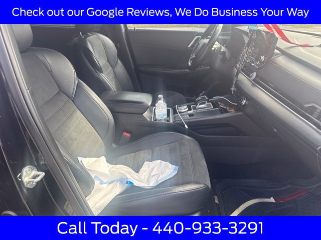 Used 2024 Mitsubishi Outlander SE FWD image 16