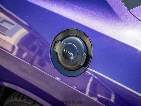 Used 2016 Dodge Challenger SRT Hellcat RWD image 57