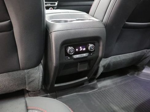 Used 2025 Chevrolet Traverse RS w/ LPO, Floor Liner Package FWD image 34