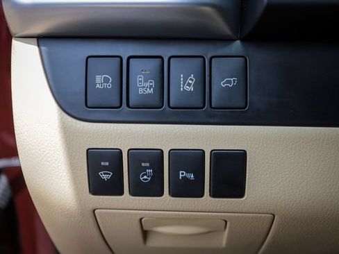 Used 2015 Toyota Highlander Limited Platinum AWD/4WD image 69