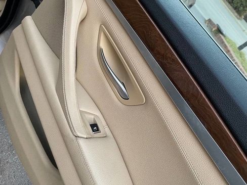 Used 2012 BMW 535i Sedan image 21