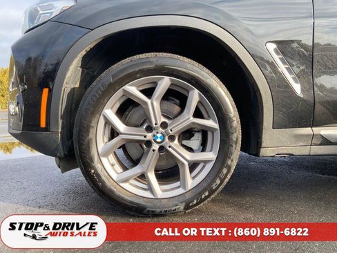 Used 2022 BMW X3 xDrive30i w/ Premium Package image 9