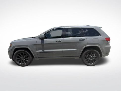 Used 2019 Jeep Grand Cherokee Altitude RWD image 8
