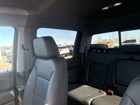 Certified 2022 Chevrolet Silverado 3500 LT w/ Convenience Package image 10